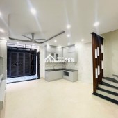 Bán Nhà - Ngọc Trục - Đại Mỗ - Nam Từ Liêm - 33m2 - 5 tầng - 6 Tỷ